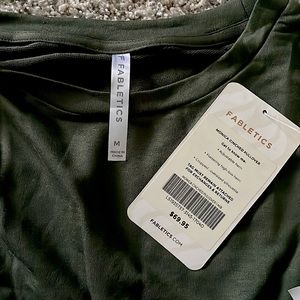 Fabletics top